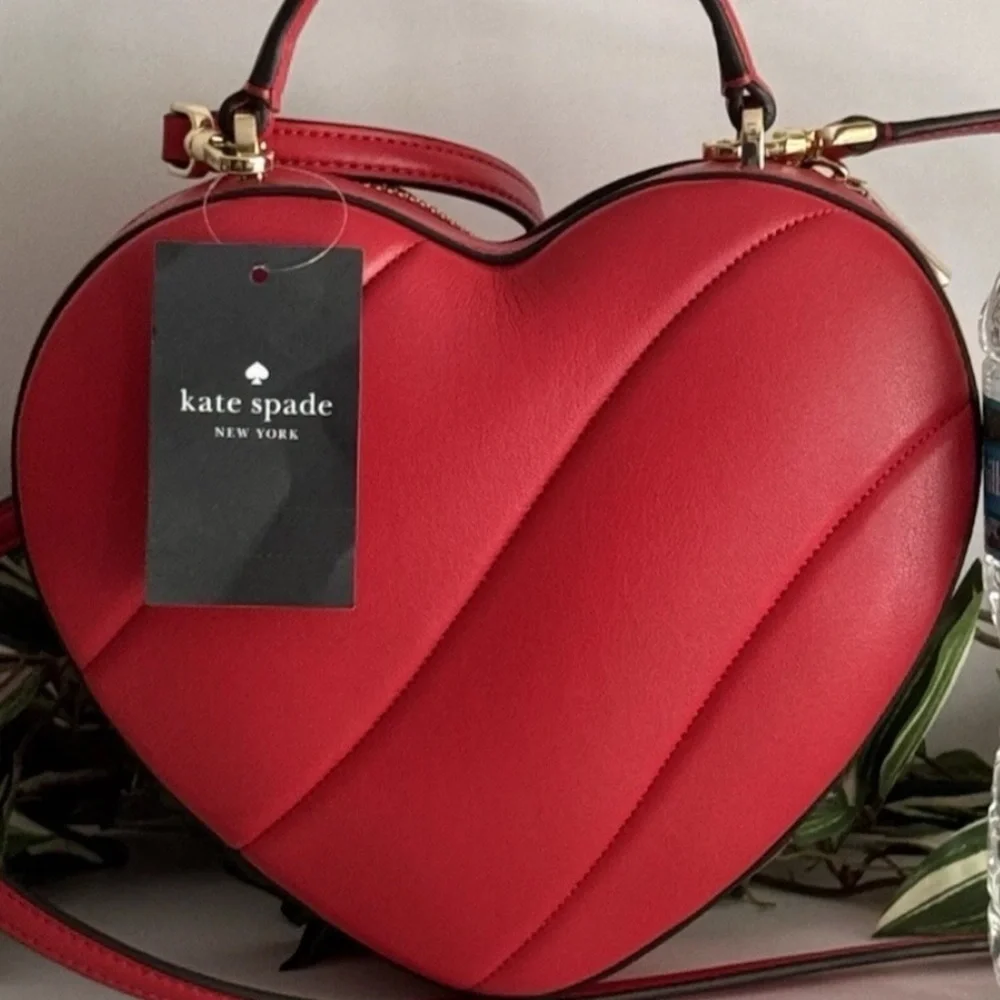 Kate Spade Red Love Shack Quilted 3D Heart Crossbody Bag Leather Purse $399 NWT